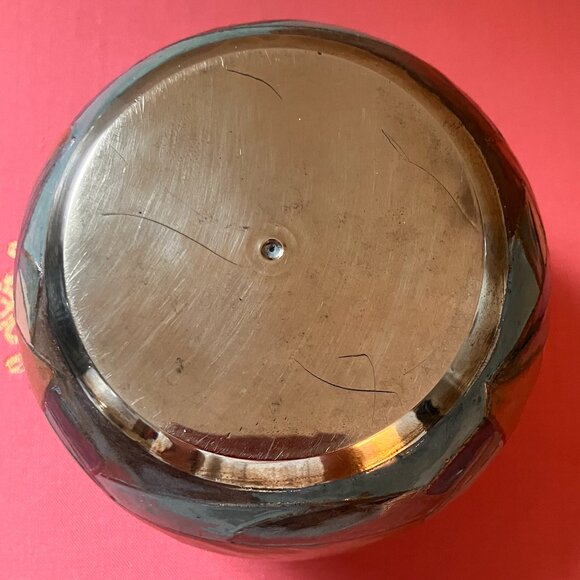 Vintage Little Brass Pot Embossed with Abstract Geometric Shapes - Picture 4 of 9